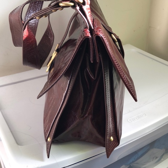 Della Shoulder Bag - Picture 12 of 13